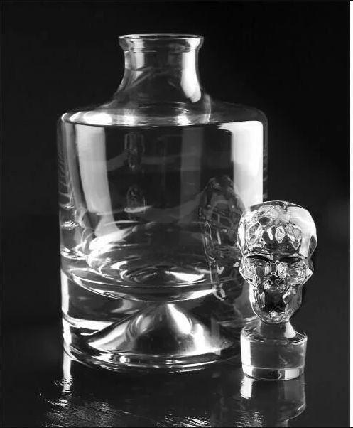 whiskey decanter | whisky bottle | Shade Whiskey Carafe