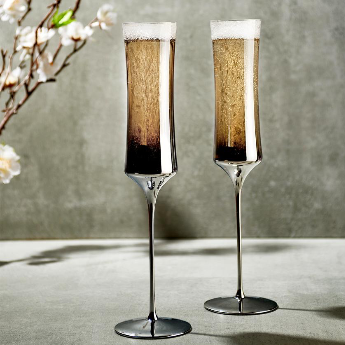 Dream Parade Set of 2 Elegant Champagne Glasses