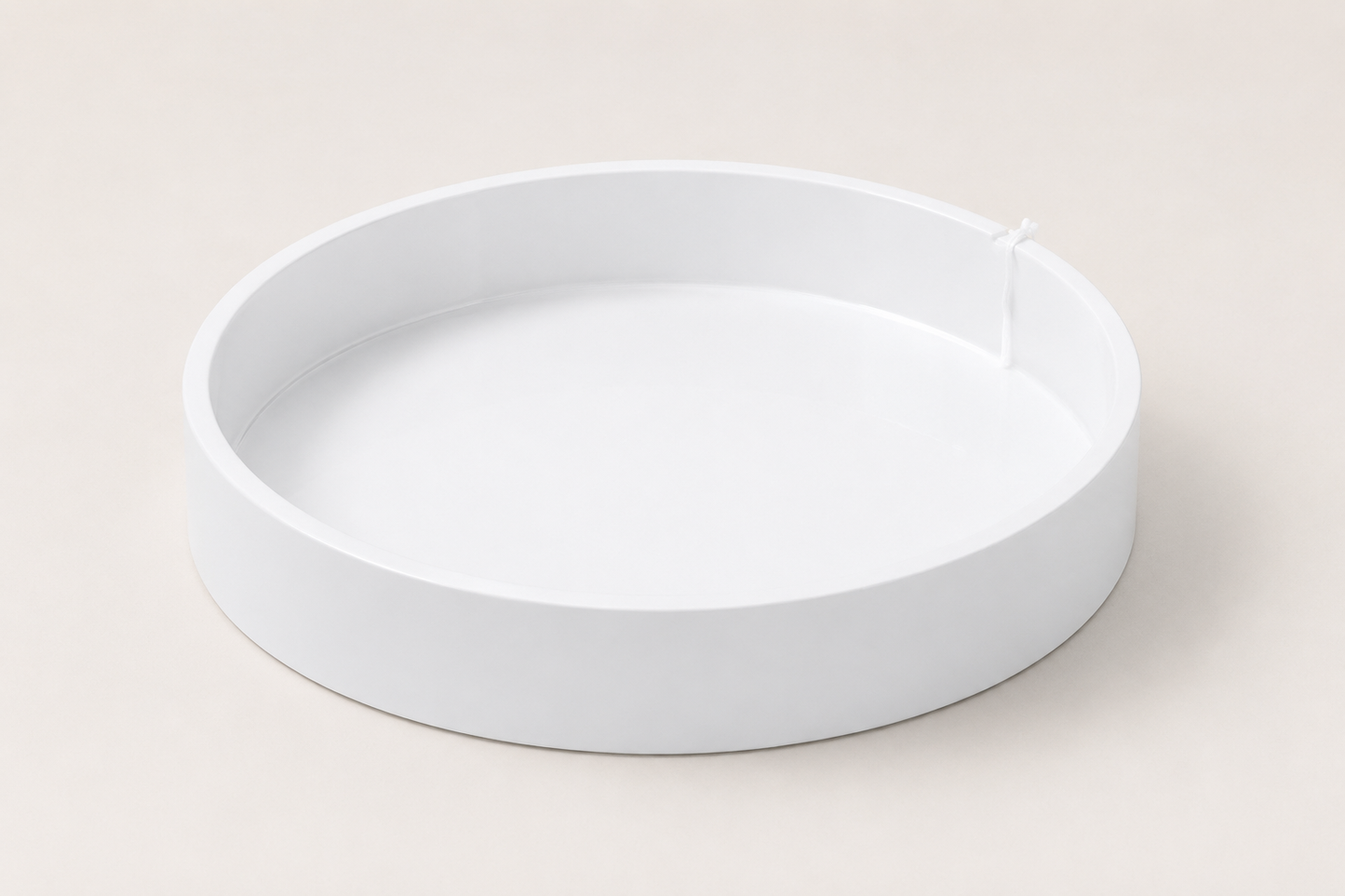 White Lacquer Round Serving Tray 16
