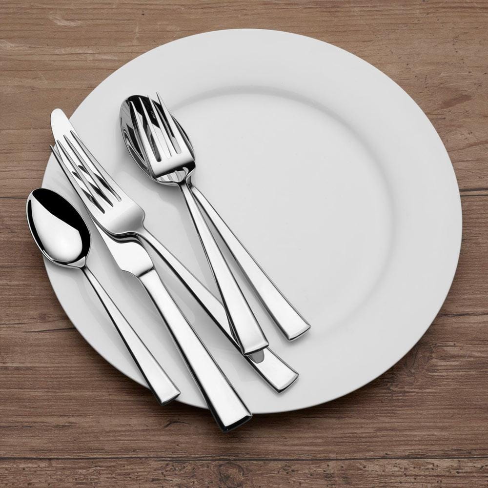 Mikasa 18/10 Essex 20 Piece Flatware Set, Service For 4