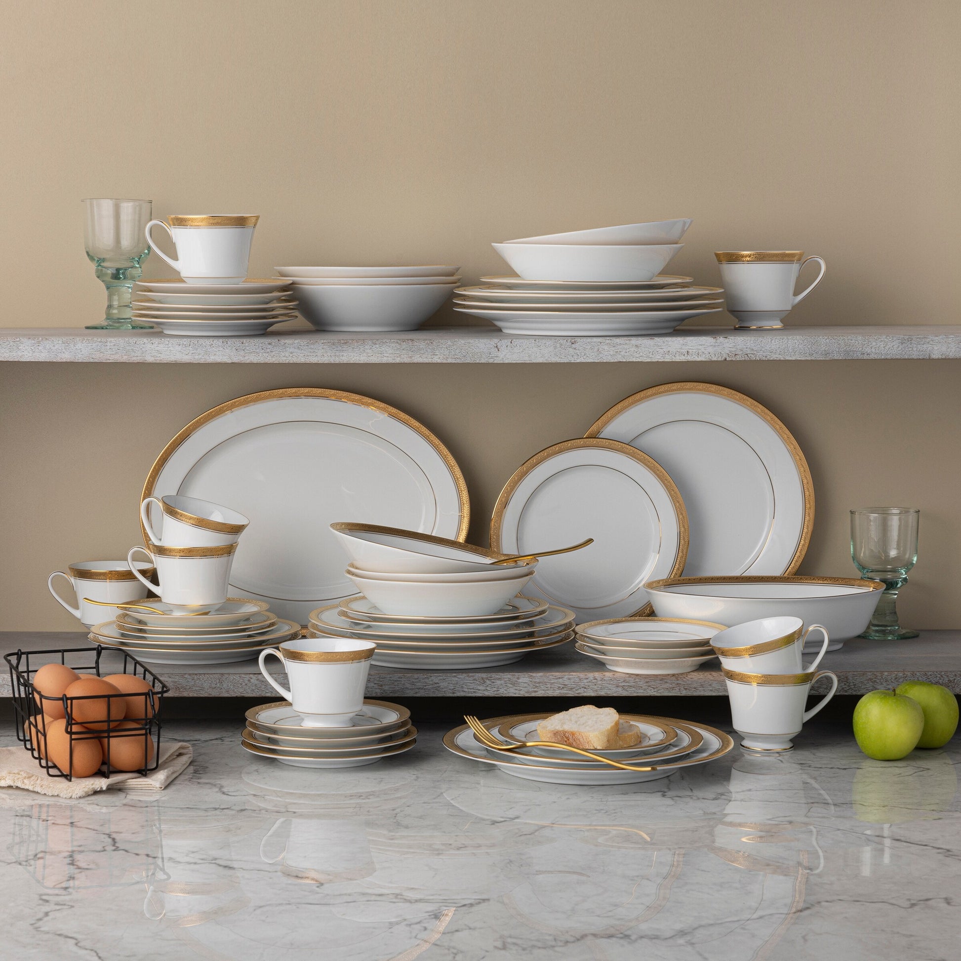 https://ak1.ostkcdn.com/images/products/is/images/direct/350f4fb6b8698b7d62ba1d802772f304748a0d79/Noritake-Crestwood-50-Piece-Dinnerware-Set%2C-Service-For-8.jpg