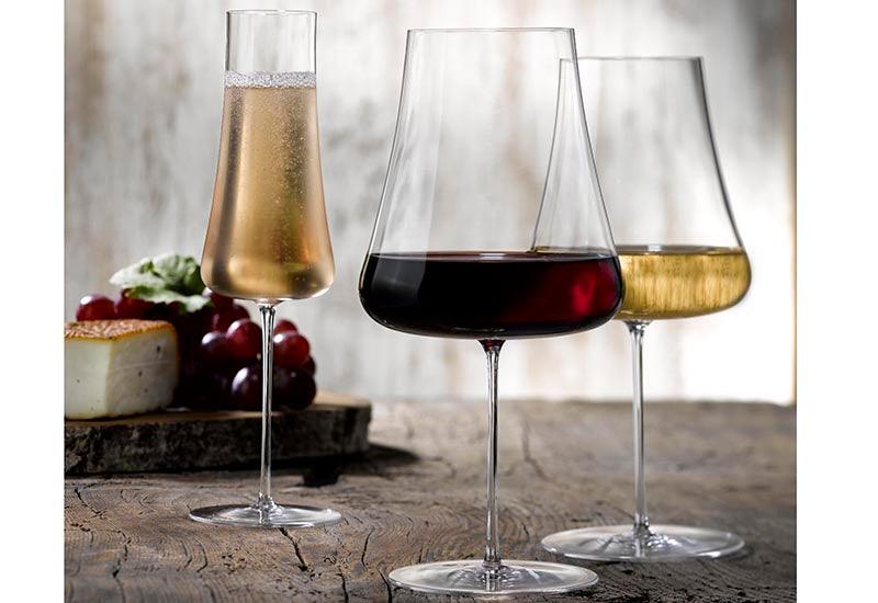 Stem Zero Set of 2 Volcano Red Wine Glasses