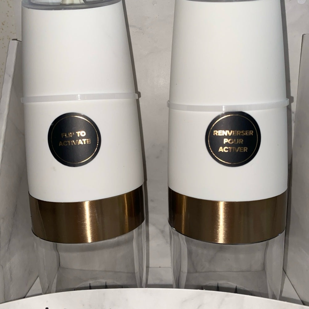 Bralo Automatic Electric Salt & Pepper Mills White LED Lights
