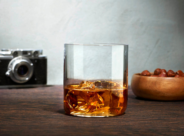 https://3fa-media.com/nude/nude-finesse-whisky-glasses-4-pcs__114133_2660f2e-imgm.jpg?s=640